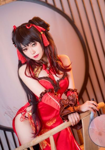 撞击着旗袍美妇的肉臀视频_DVD在线观看完整版