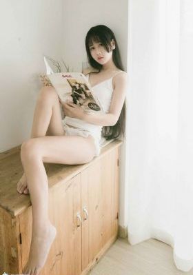 白丝女仆被主人调教喷水蜜臀_1080免费观看超清