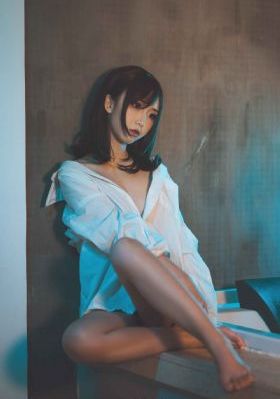 综合亚洲伊人午夜激情网_BD国语完整在线观看